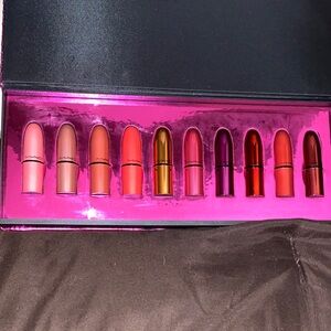 MAC Cosmetics Lipstick Set - Diverse Color Range